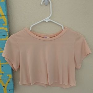 Light pink cropped t-shirt